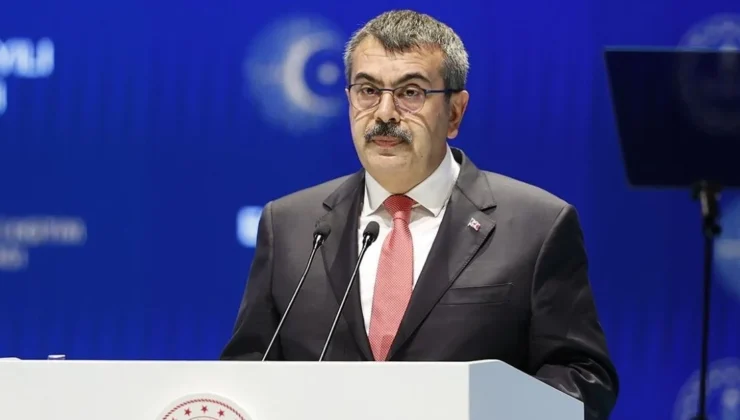 Yusuf Tekin’den ‘laiklik’ bildirisine yargı hamlesi