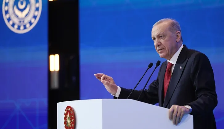 Ne adına olursa olsun kadına şiddet insanlığa ihanettir
