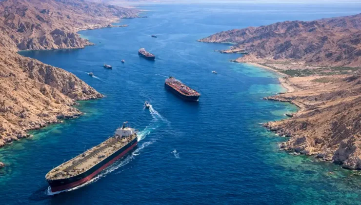 Türk gemileri Hürmüz Boğazı’ndan güvenle ayrıldı